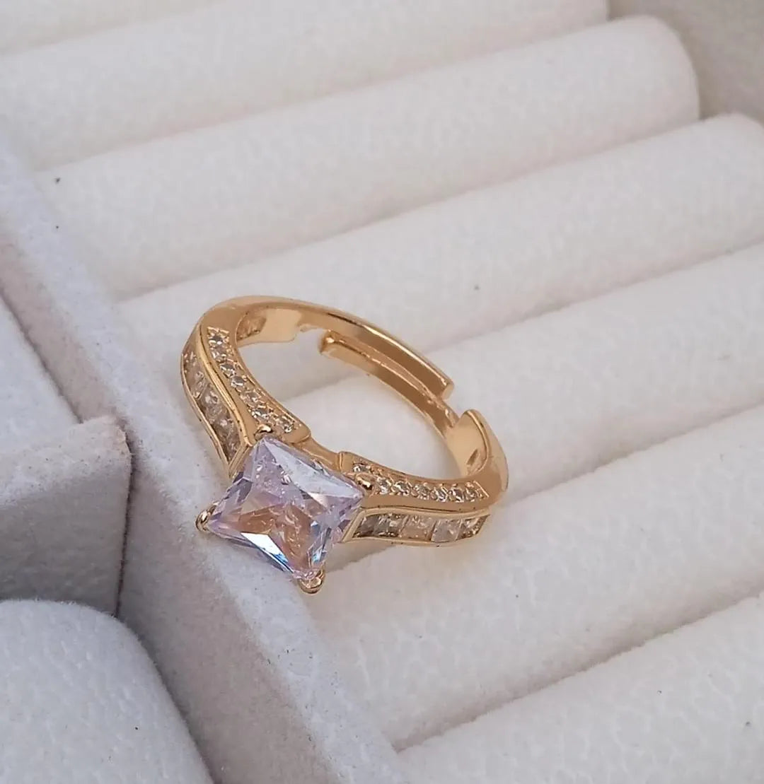 Vintage Gold Plated Crystal Adjustable Ring for Women