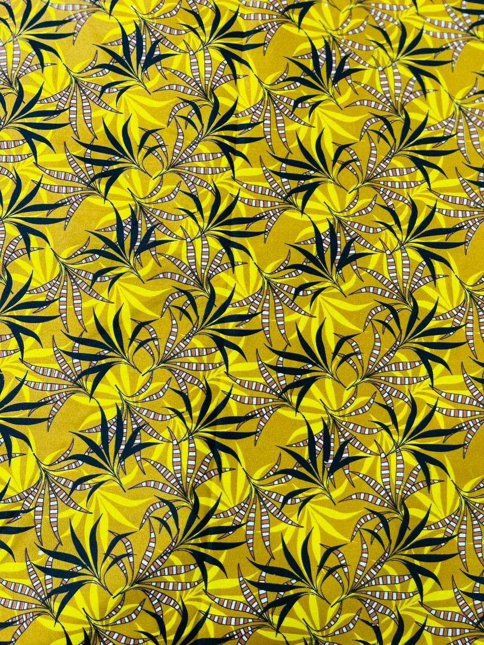 2 Pcs Women's Unstitched Printed Suit