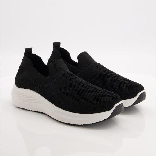 Black Slip-On Jogging Shoes Lightweight