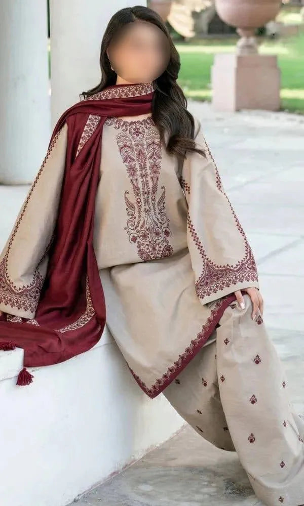 Ivory Embroidered Women's 3Pcs Lawn Suit Set
