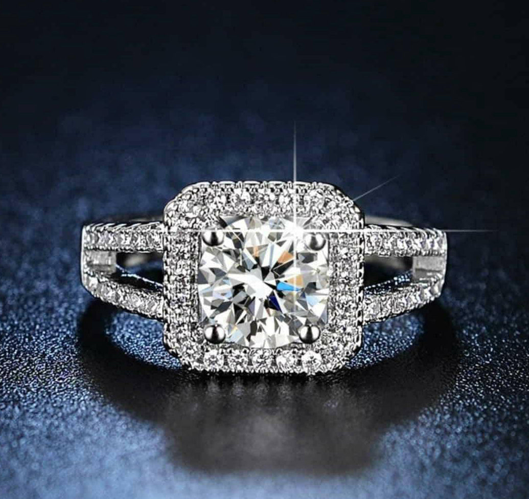 Square American Diamond Ring Silver Plated Adjustable