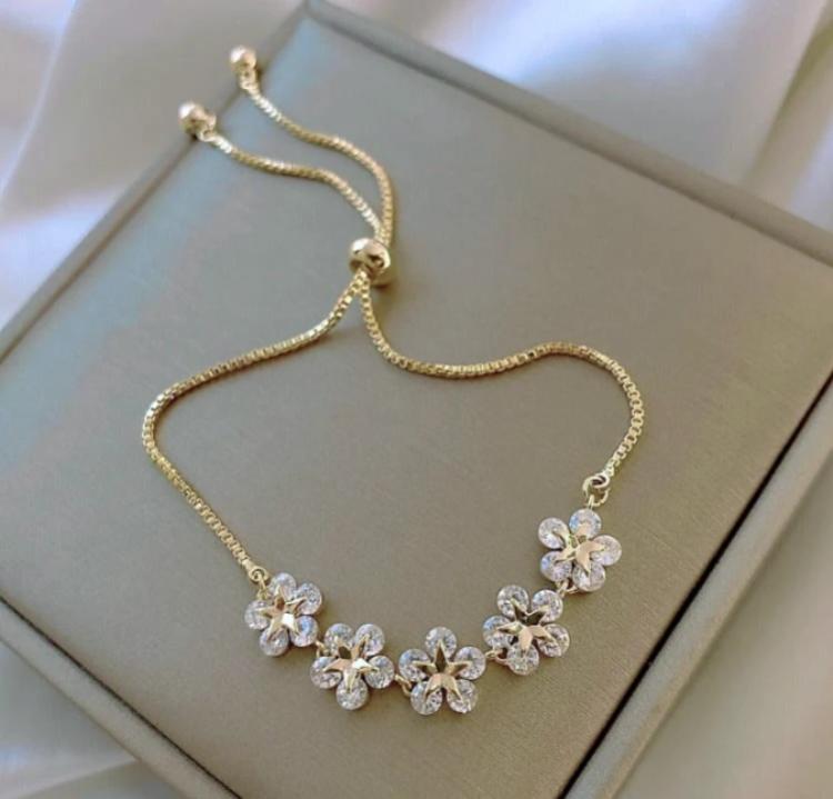 Gold Plated Rhinestone Flower Bracelet Adjustable Daily Wear