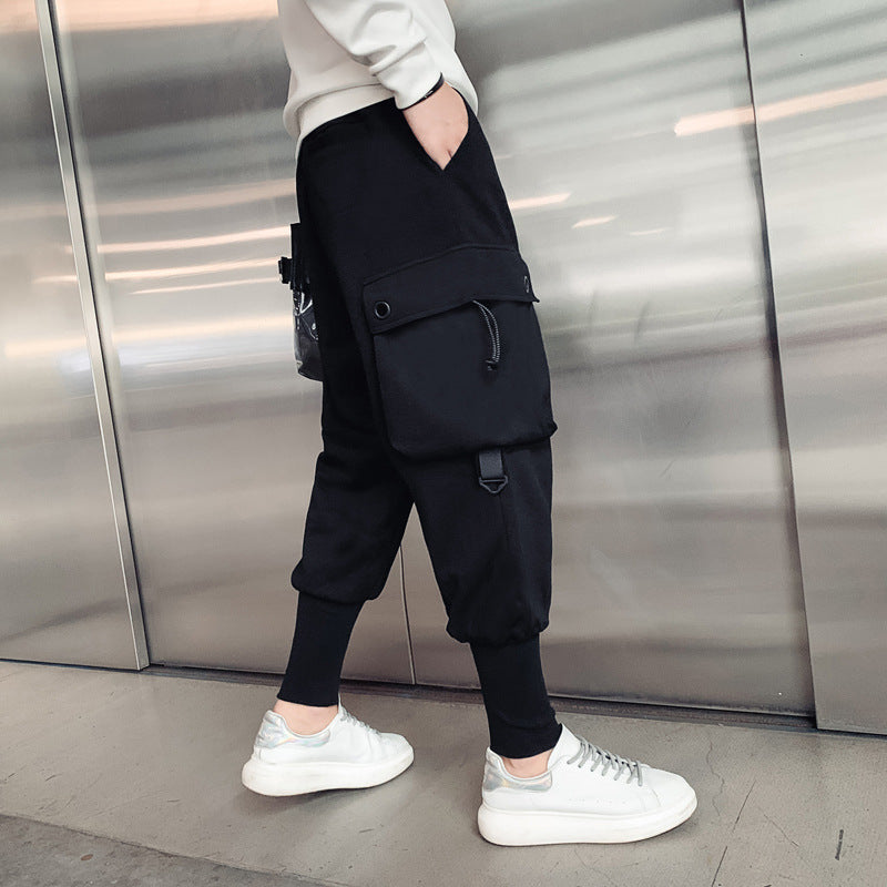 Multi-pocket Cargo